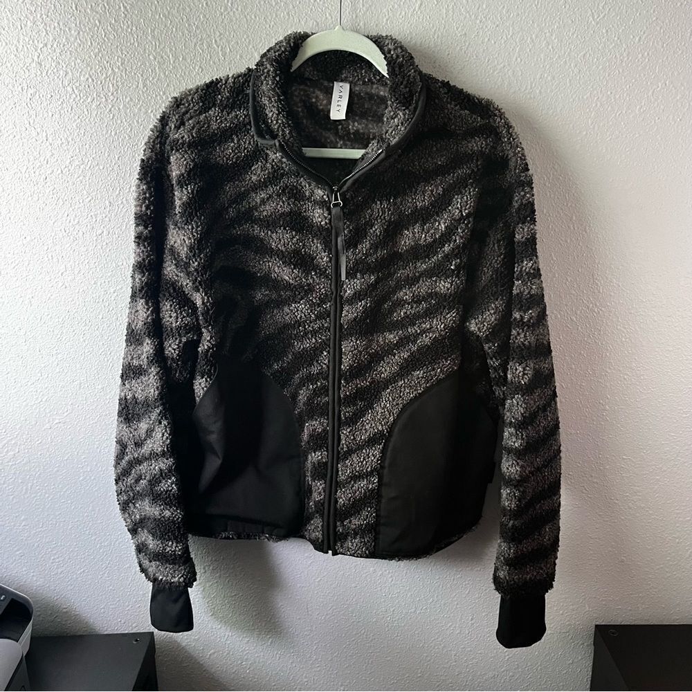 Varley Sherpa Zip Jacket - Picture 1 of 6
